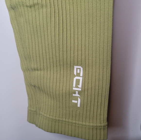 Echt Apparel Seamless Green Leggings - Picture 3 of 3